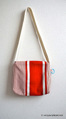 Red stripes messenger bag