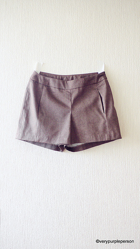 Iris shorts