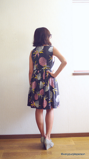 Pineapple dress (Vogue 8901)