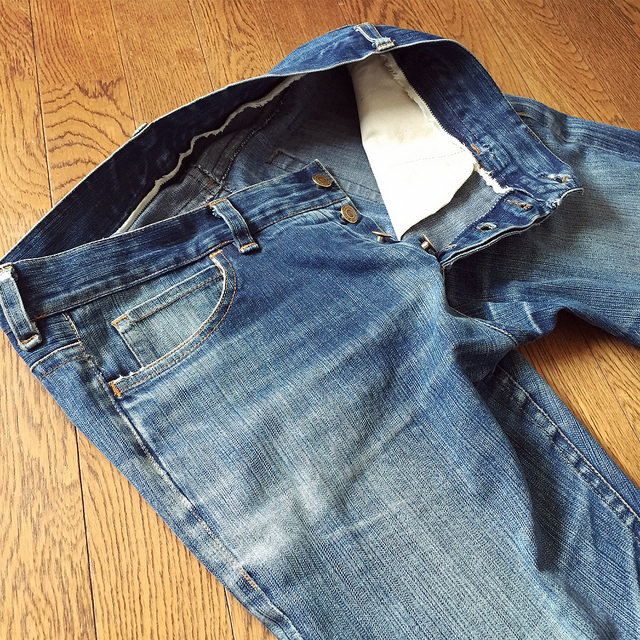 Fixing jeans pockets