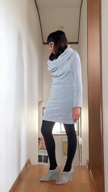 Hooded cow neck dress